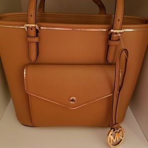 Brand New with tags Michael Kors tote